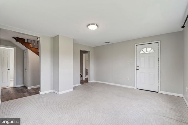 5023 BROAD RUN CHURCH RD, Warrenton, VA 20187