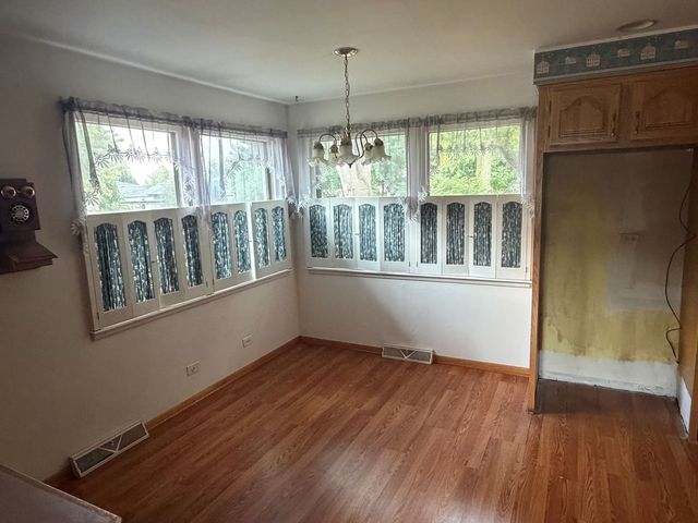 15239 Hamlin Avenue, Midlothian, IL 60445