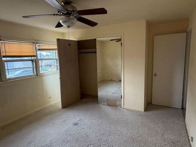 15239 Hamlin Avenue, Midlothian, IL 60445