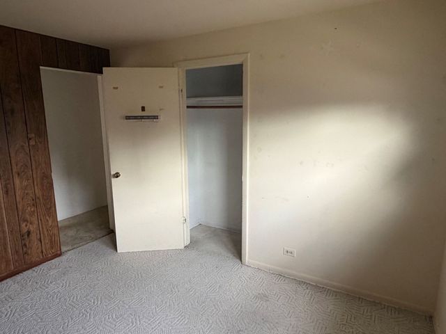 15239 Hamlin Avenue, Midlothian, IL 60445