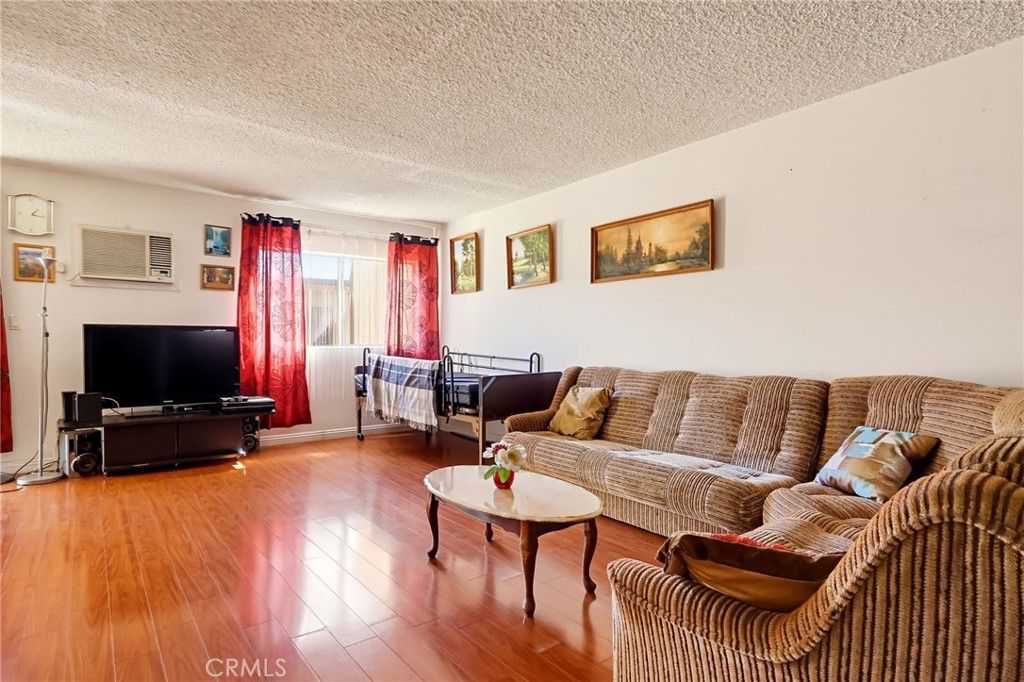 5950 Buckingham 604, Culver City, CA 90230 — photo 2