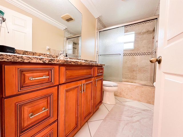 1305 Monteray Way, Greenacres, FL 33413