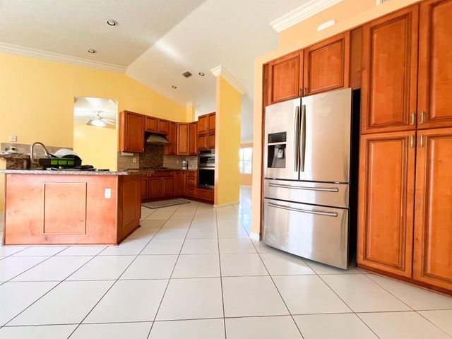 1305 Monteray Way, Greenacres, FL 33413