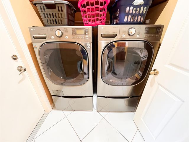 1305 Monteray Way, Greenacres, FL 33413