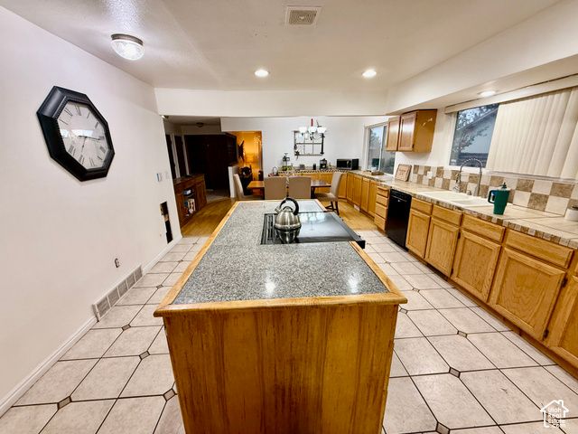 560 N VAN BUREN AVE, Ogden, UT 84404