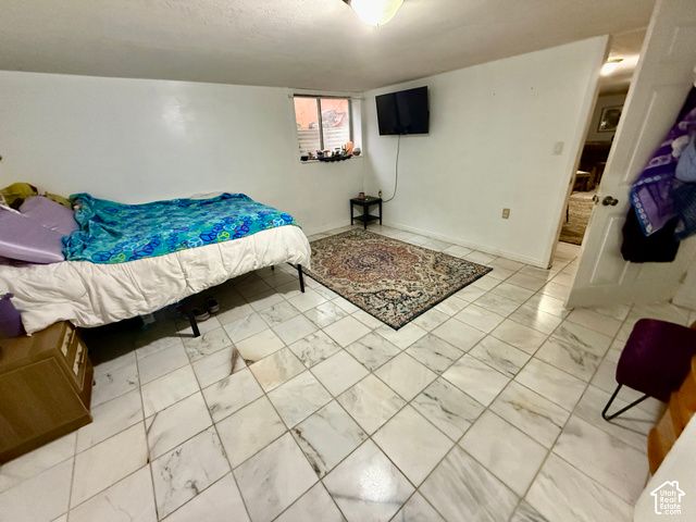 560 N VAN BUREN AVE, Ogden, UT 84404