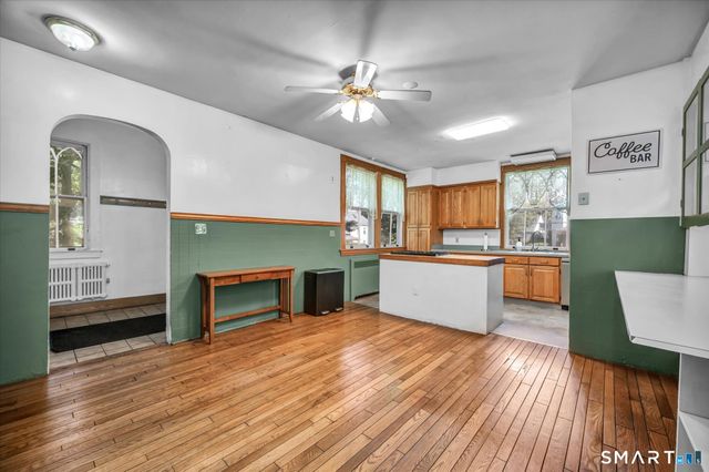 25 Ellington Avenue, Ellington, CT 06029