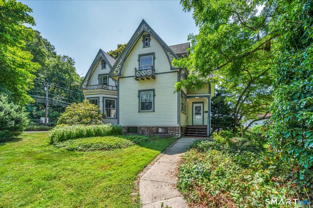 25 Ellington Avenue, Ellington, CT 06029