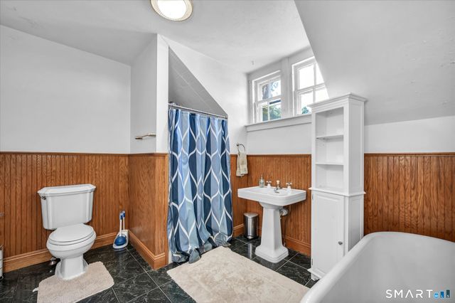 25 Ellington Avenue, Ellington, CT 06029