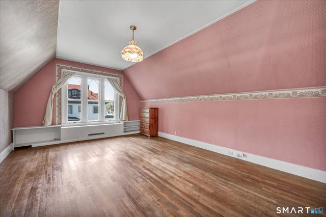 25 Ellington Avenue, Ellington, CT 06029