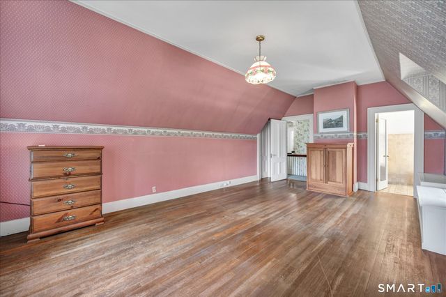 25 Ellington Avenue, Ellington, CT 06029