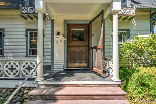 25 Ellington Avenue, Ellington, CT 06029