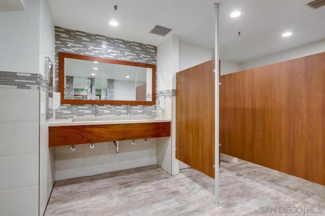 999 N Pacific St D200, Oceanside, CA 92054