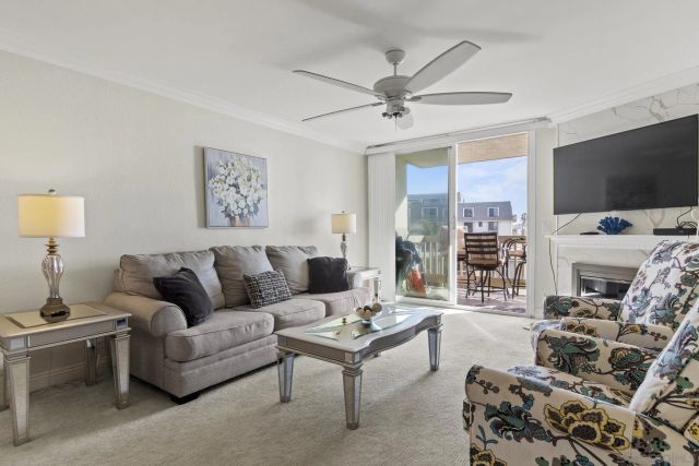 999 N Pacific St D200, Oceanside, CA 92054