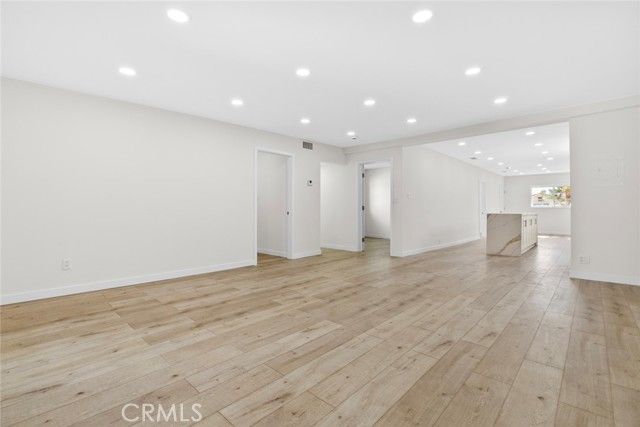 11753 Blythe, North Hollywood (los Angeles), CA 91605