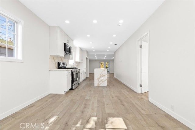 11753 Blythe, North Hollywood (los Angeles), CA 91605