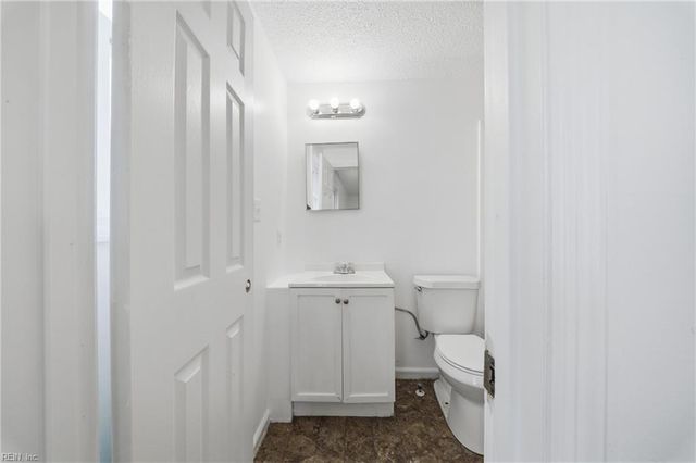 1097 Whales Run CT, Virginia Beach, VA 23454