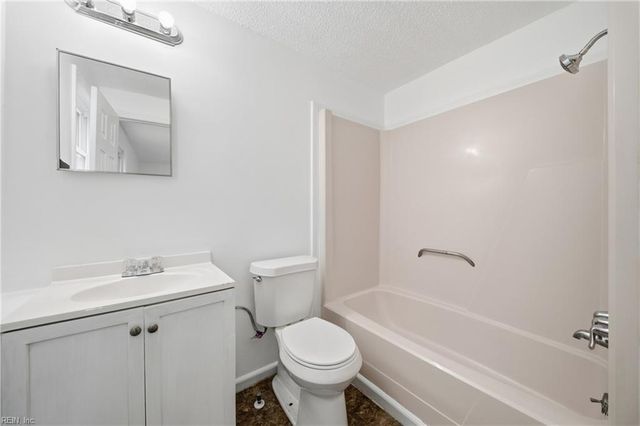 1097 Whales Run CT, Virginia Beach, VA 23454