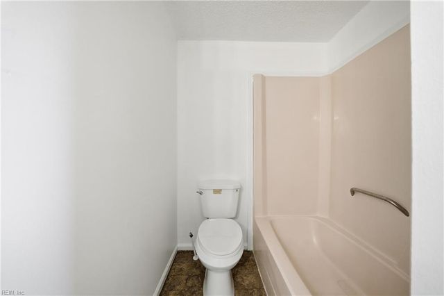 1097 Whales Run CT, Virginia Beach, VA 23454