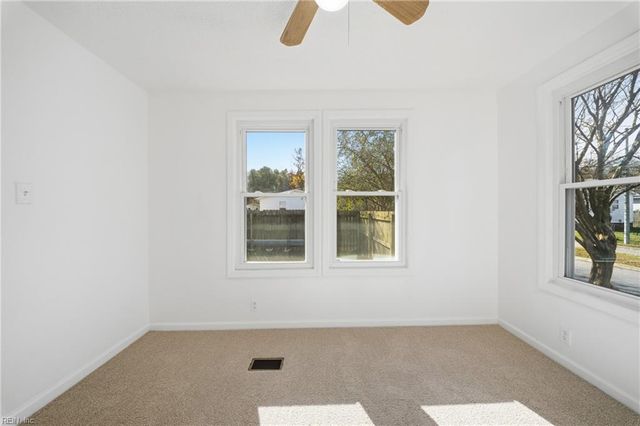 1097 Whales Run CT, Virginia Beach, VA 23454