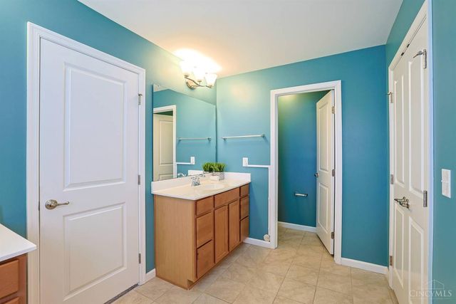 2706 Hartfield Lane, Mason, OH 45040