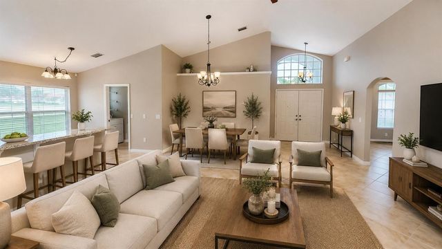 562 SW Saint Martins Cove, Port St. Lucie, FL 34986