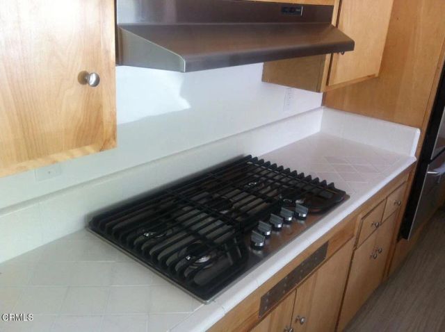 316 Mellow Lane, La Canada Flintridge, CA 91011