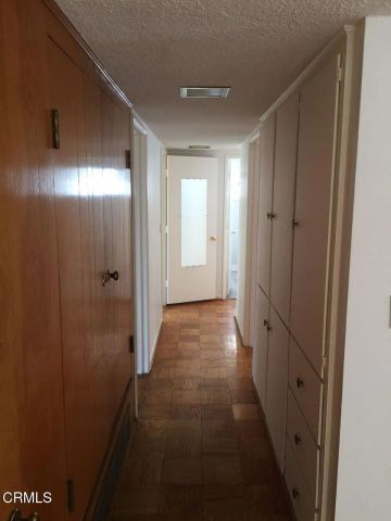 316 Mellow Lane, La Canada Flintridge, CA 91011