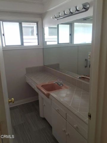 316 Mellow Lane, La Canada Flintridge, CA 91011