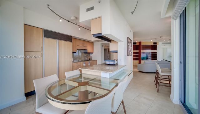 1455 Ocean Dr 902, Miami Beach, FL 33139