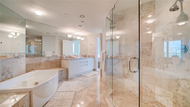 1455 Ocean Dr 902, Miami Beach, FL 33139