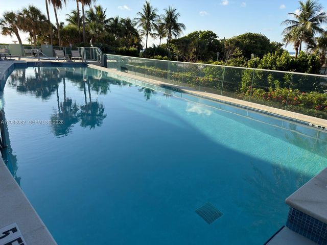 1455 Ocean Dr 902, Miami Beach, FL 33139