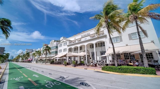 1455 Ocean Dr 902, Miami Beach, FL 33139