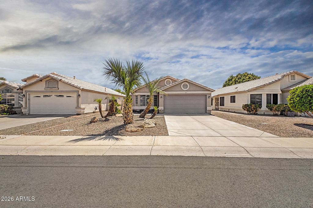 173 W SMOKE TREE Road, Gilbert, AZ 85233 — photo 5