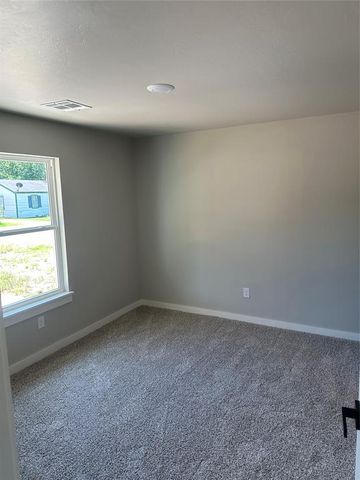 1322 E Margaret Street, Shawnee, OK 74801