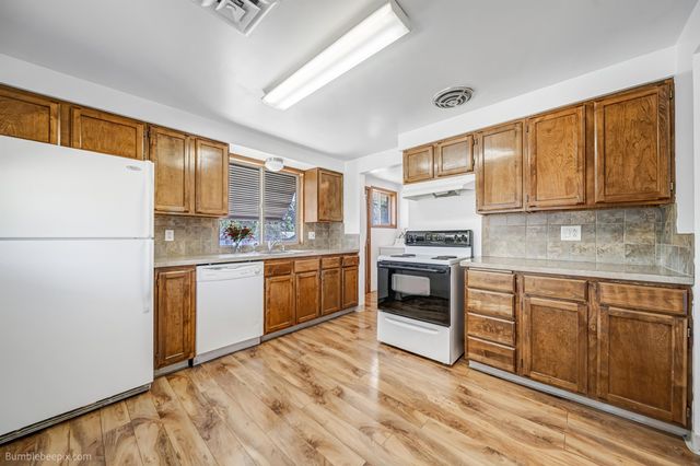 4703 N Stevens St, Spokane, WA 99205