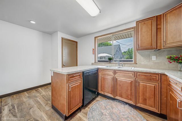 4703 N Stevens St, Spokane, WA 99205