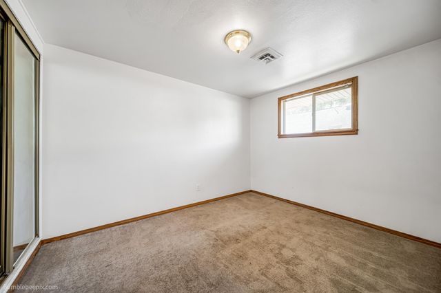 4703 N Stevens St, Spokane, WA 99205