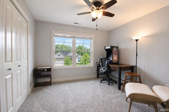 116 N Ashton Lane, Valparaiso, IN 46385