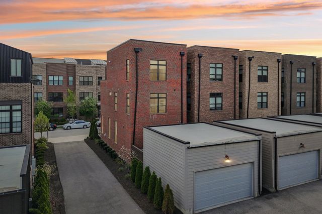 304 Cornelius Street, Columbus, OH 43215