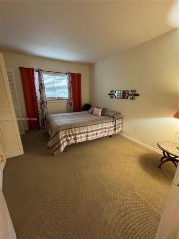 100 SE 6th Ave 207, Pompano Beach, FL 33060