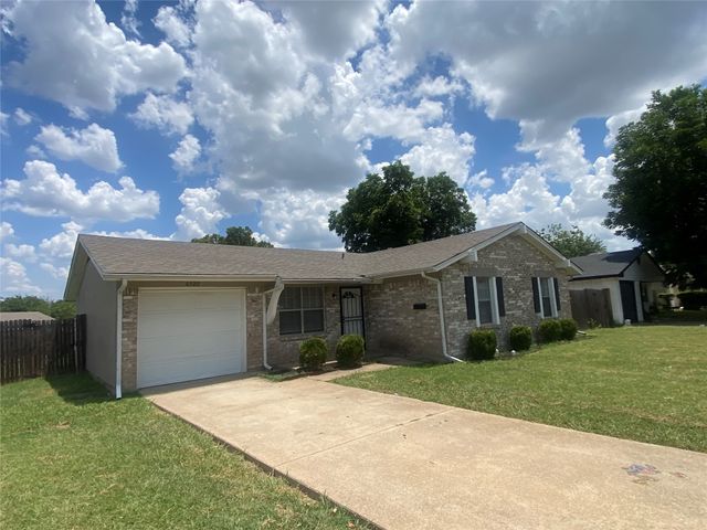 6520 Warm Moon Lane, Dallas, TX 75241