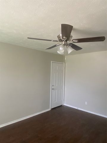 6520 Warm Moon Lane, Dallas, TX 75241