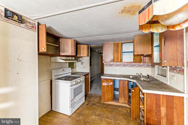 225 ROBIN RD, Millville, NJ 08332