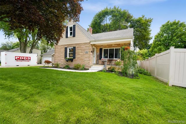 31215 Dawson Street, Garden City, MI 48135
