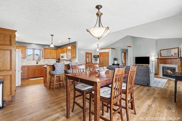 3425 Stonyridge Drive, Georgetown Twp, MI 49426