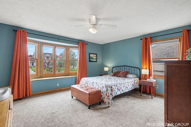3425 Stonyridge Drive, Georgetown Twp, MI 49426