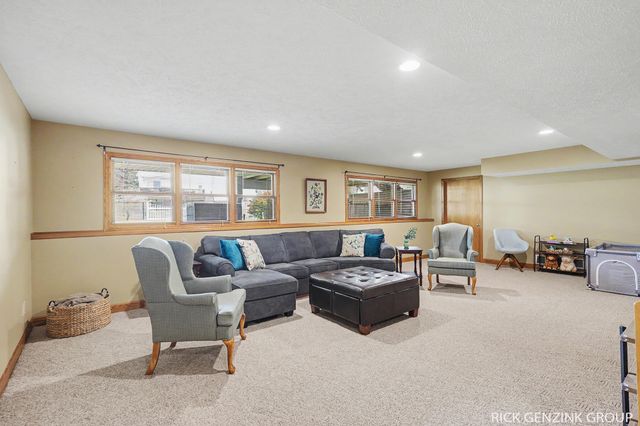 3425 Stonyridge Drive, Georgetown Twp, MI 49426