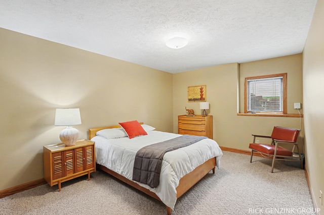 3425 Stonyridge Drive, Georgetown Twp, MI 49426