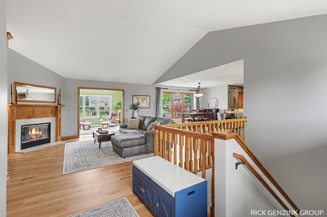 3425 Stonyridge Drive, Georgetown Twp, MI 49426